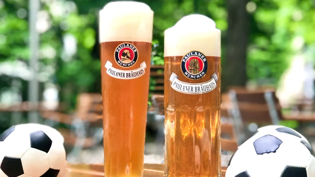 Fußball schauen im Paulaner Bräuhaus