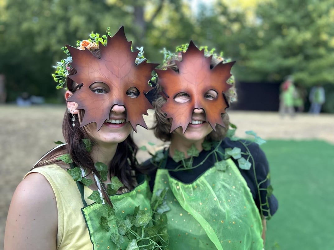 043649_da0e7d7a53007fbee9e8cdad288b0f7e40c94041_sommertheater-blattgesichter.webp