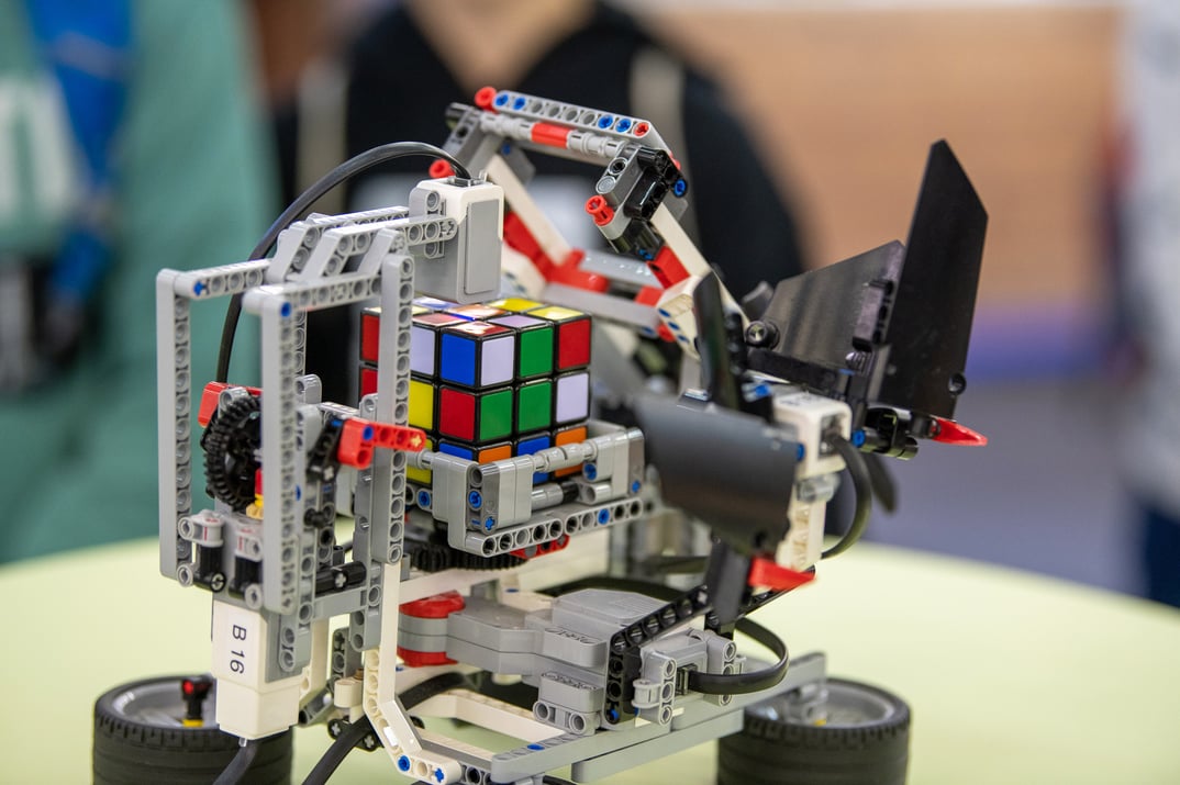 085419_d5dc5722c58b23edf9e44d2420ba6dd799586a96_muenchner-wissenschaftstage-rubik.webp
