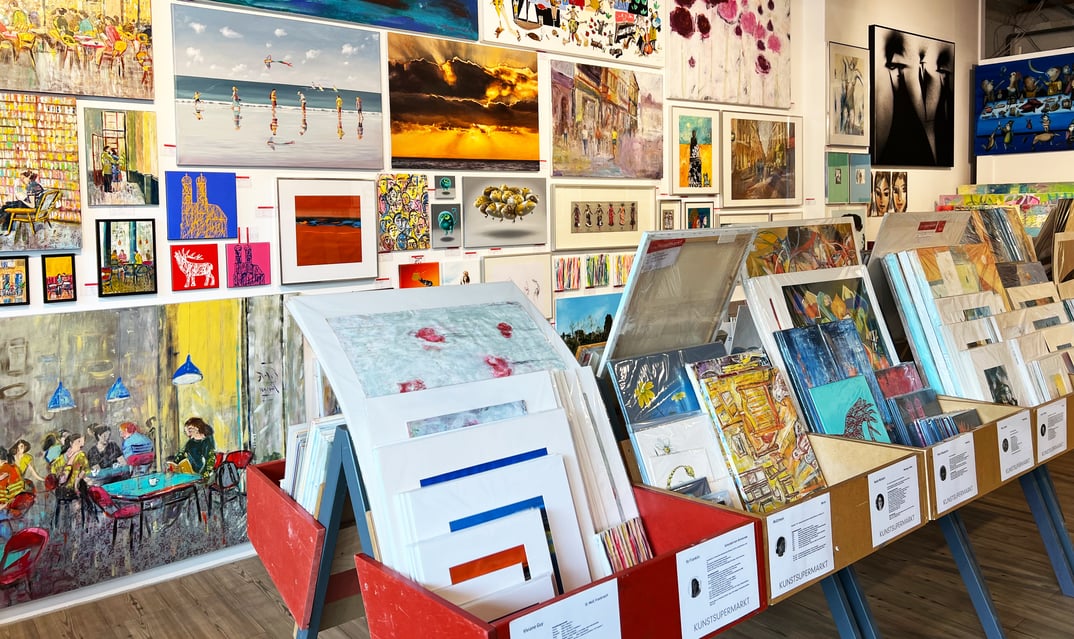 014859_53368f17c7f59c3a5ff266b97c0b03b1cf18029d_kunstsupermarkt-muenchen-img-3920.webp
