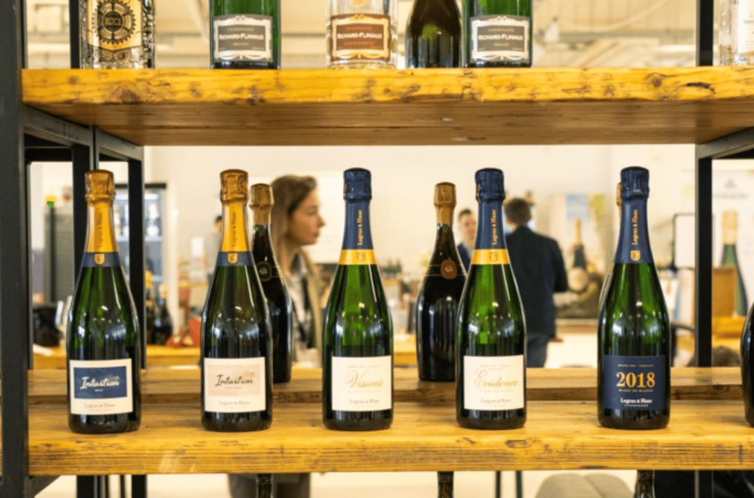 111811_c16940abf3e902228c1f9bc012d19e82c4faa9b2_va-champagne-cutc-seredenkova.webp