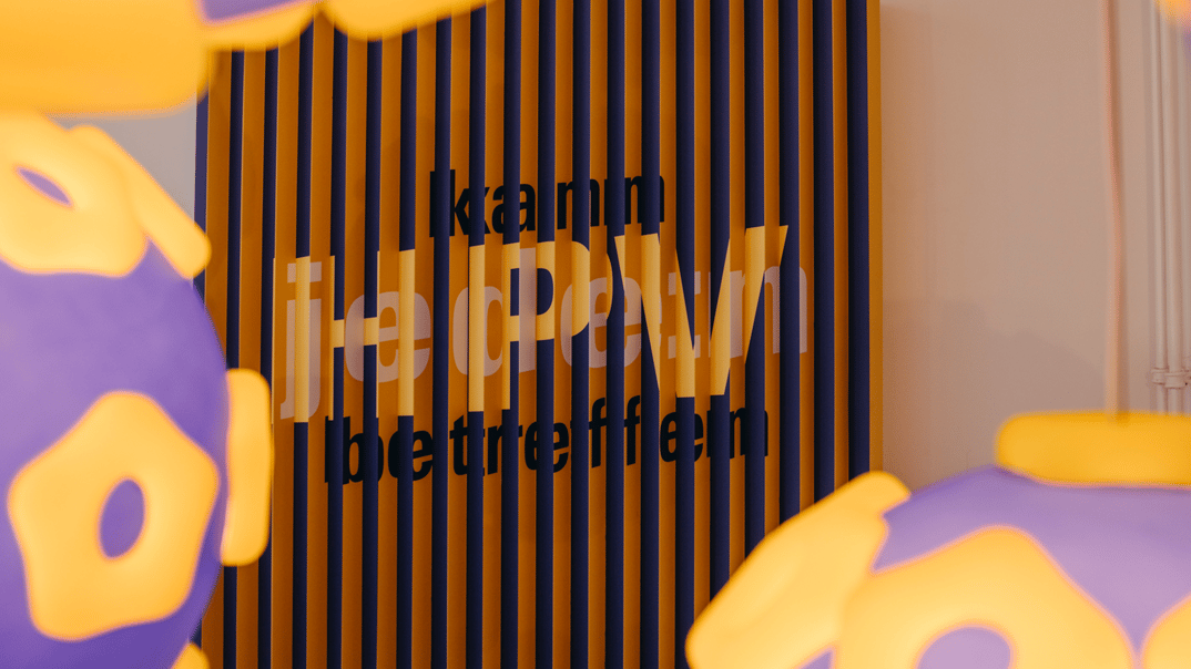 092244_c9fa579bd13764ec0a9c9955802843272bb8eb15_msd-wanderausstellung-fotografie-hh-lentikular-16x9.webp
