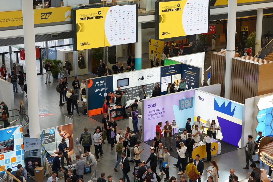 110421_810168d76c7777ec04978c6b2535b11d1d72b1e3_bits-and-pretzels-messe-munchen-4.webp
